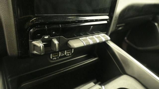 Used 2024 RAM 1500 Laramie AWD/4WD image 20