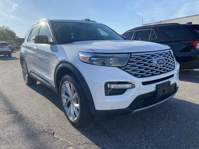 Certified 2023 Ford Explorer Platinum w/ Technology Package AWD/4WD image 1
