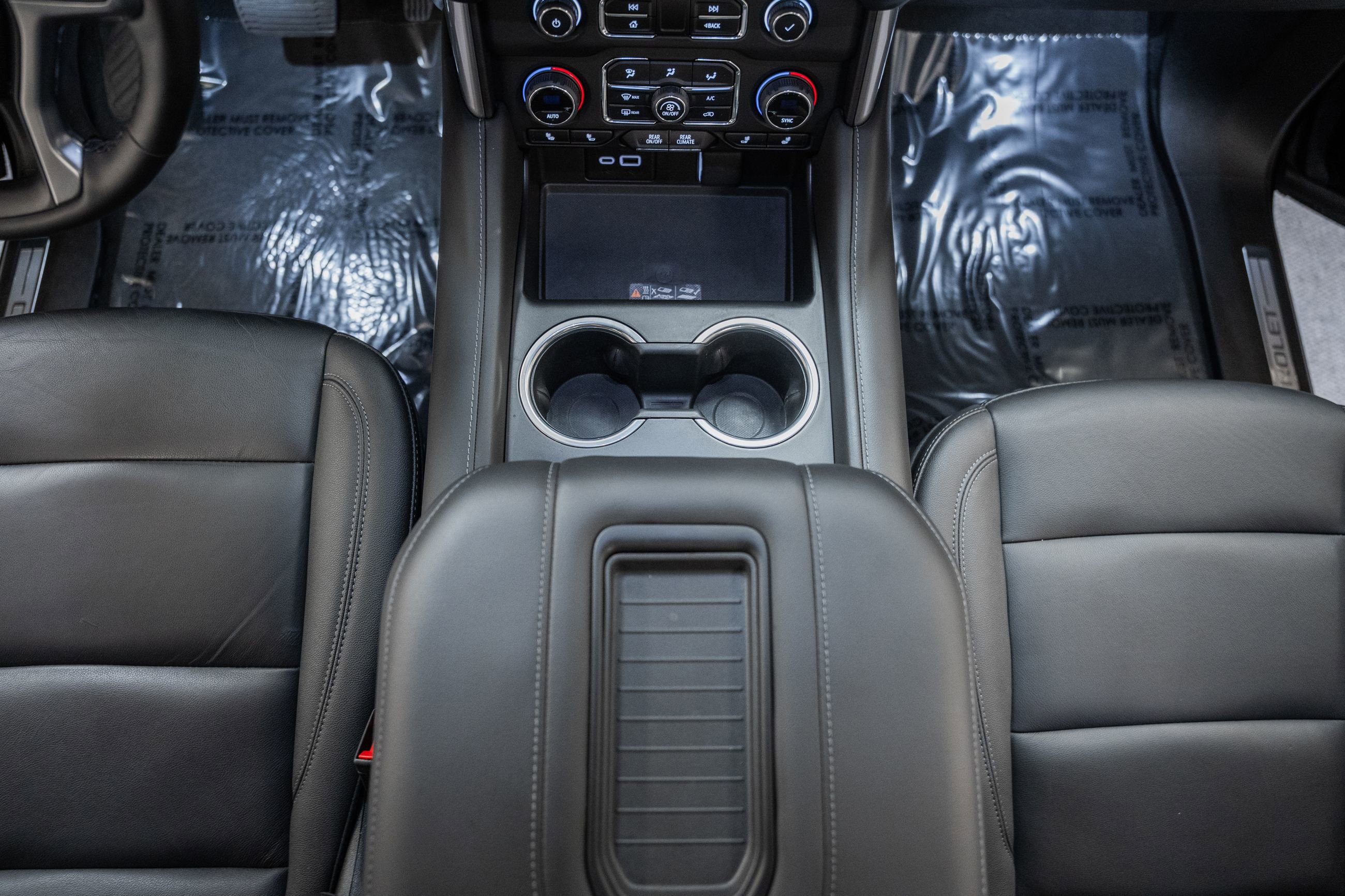 Used 2024 Chevrolet Tahoe Z71 image 32