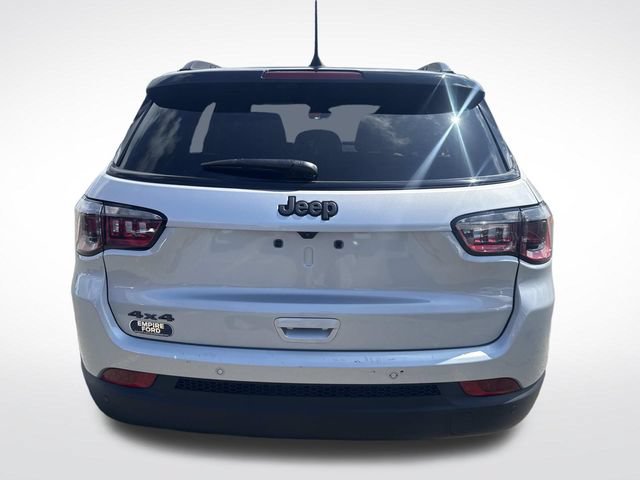 Used 2026 Jeep Compass Limited AWD/4WD image 4