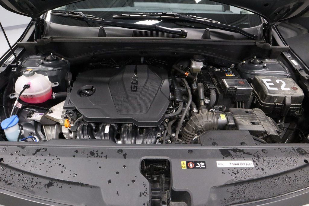 Used 2023 Kia Sportage LX image 14