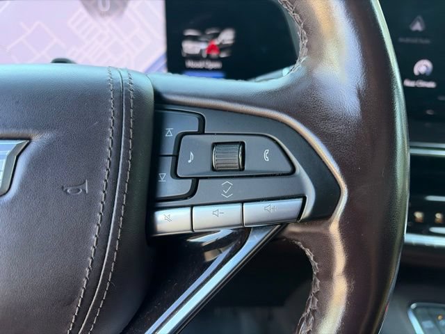 Used 2024 Cadillac Escalade Sport Platinum w/ LPO, ONYX Package AWD/4WD image 5