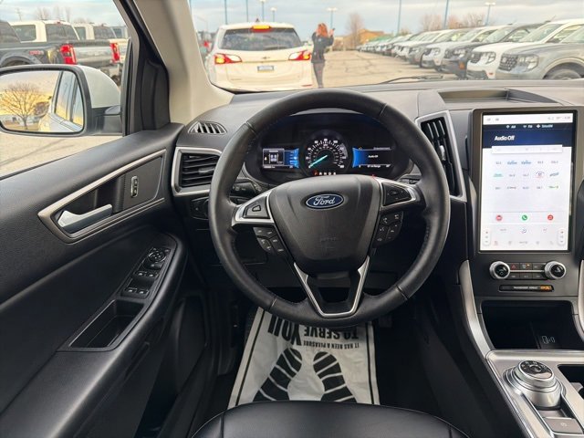 Certified 2022 Ford Edge SEL w/ Convenience Package image 15