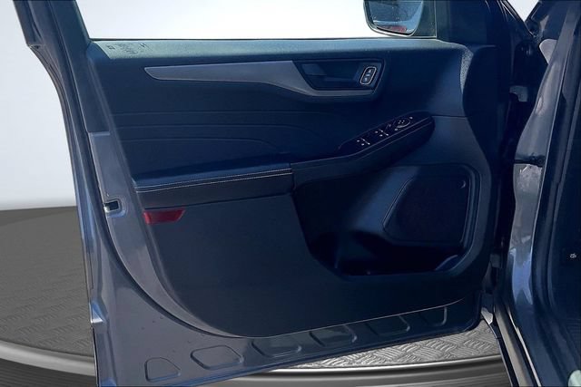Certified 2025 Ford Escape Active FWD image 22