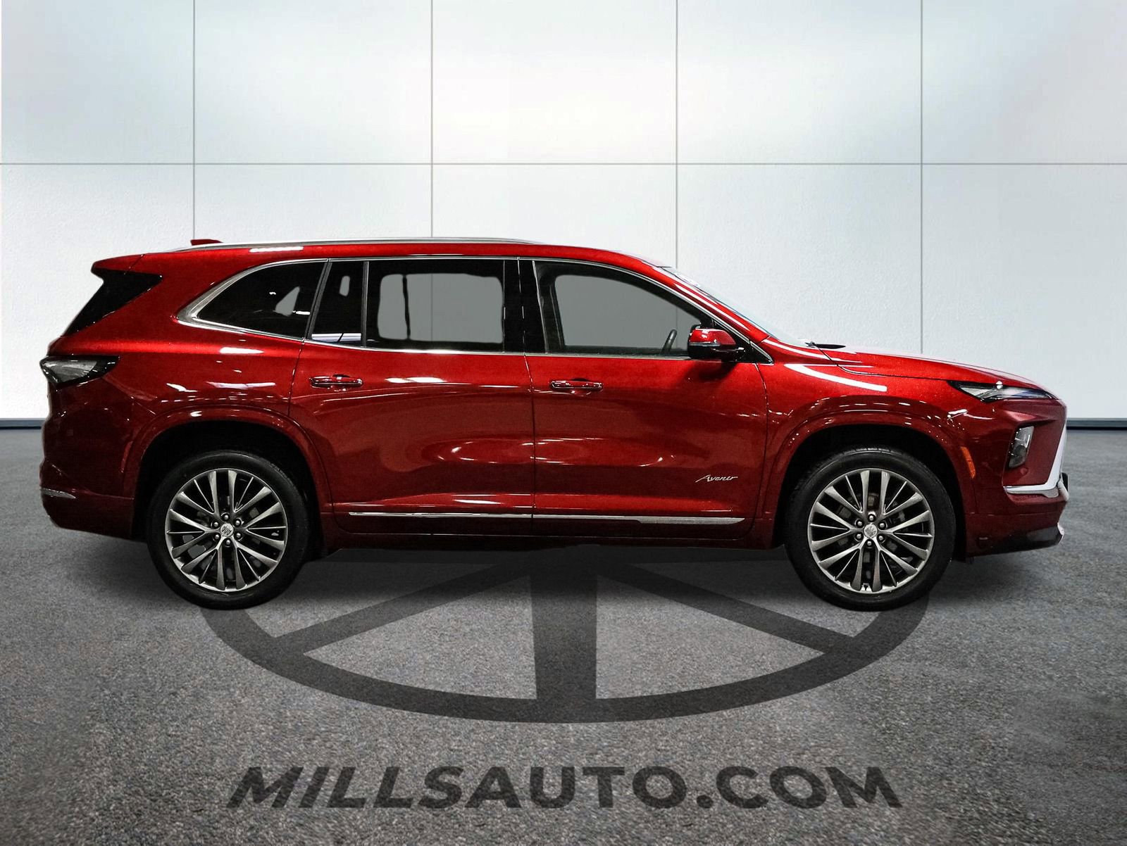 Used 2025 Buick Enclave Avenir w/ Trailering Package, 5000 lbs. AWD/4WD image 3