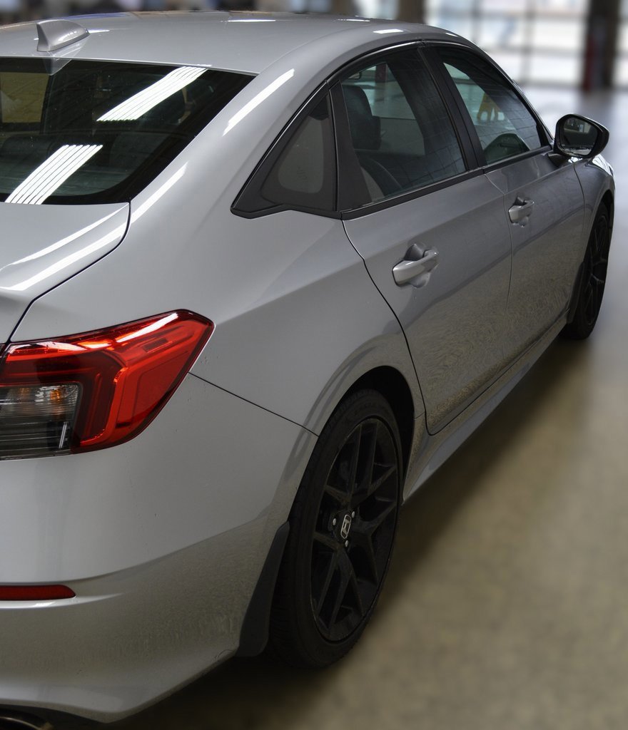 Used 2023 Honda Civic Sport image 5