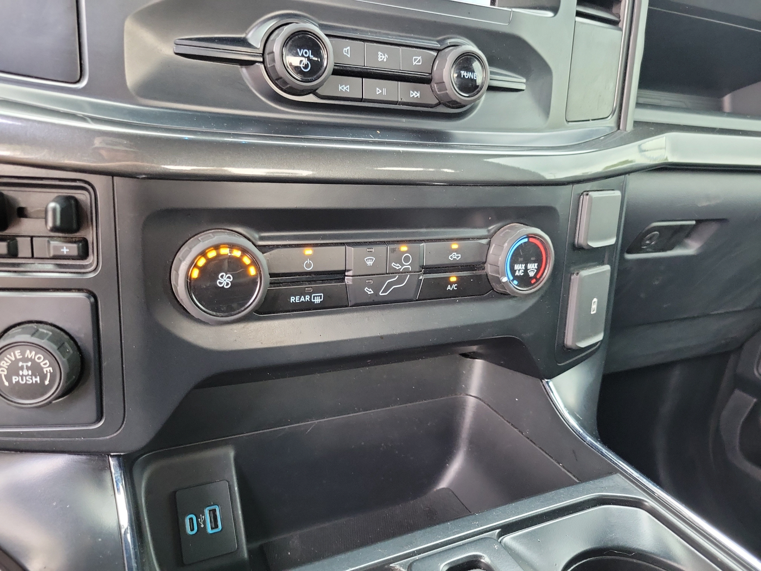 Certified 2023 Ford F150 XL w/ STX Appearance Package RWD image 30