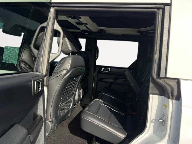 Certified 2025 Ford Bronco Badlands AWD/4WD image 8
