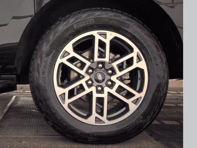 Certified 2025 Ford Expedition Max Active AWD/4WD image 26