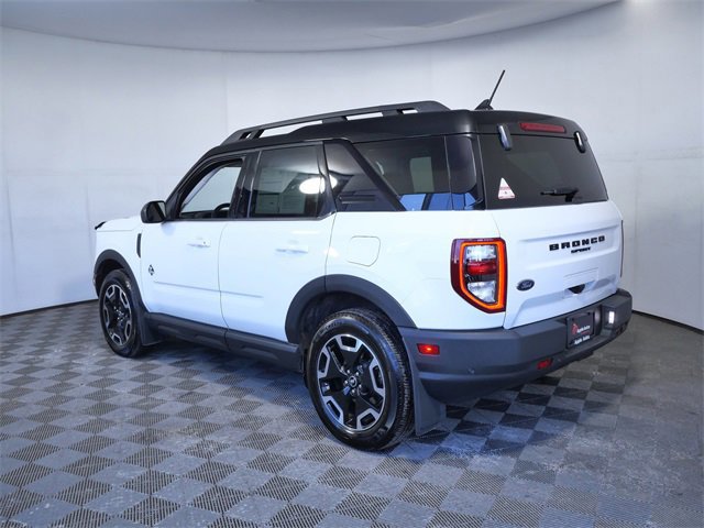 Certified 2023 Ford Bronco Sport Outer Banks w/ Tech Package image 2