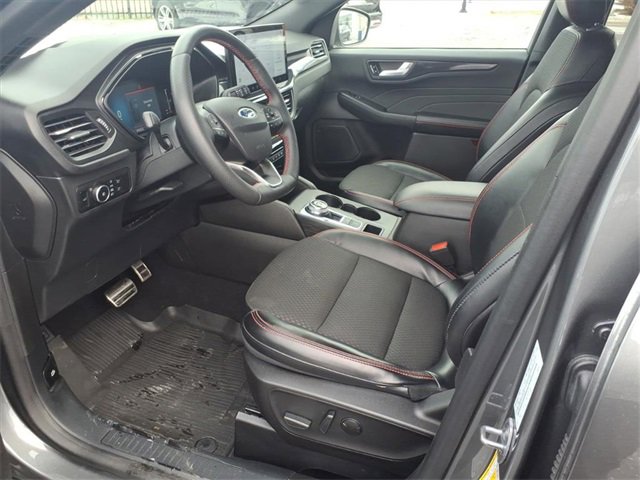 Certified 2023 Ford Escape ST-Line Select w/ Tech Pack #1 image 12