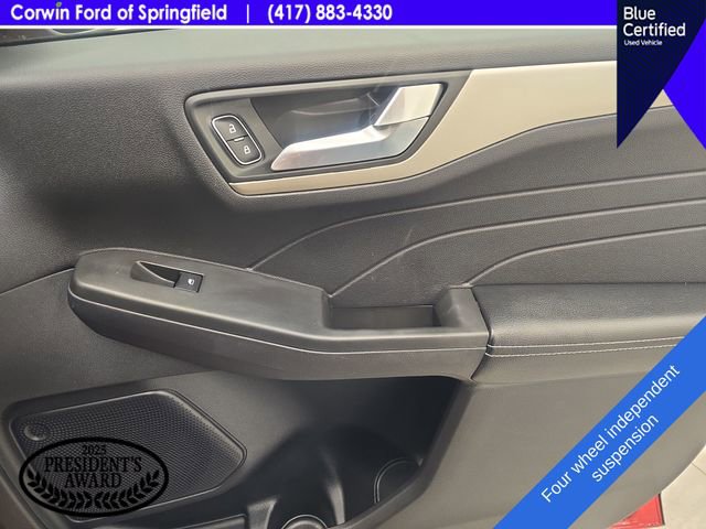 Certified 2021 Ford Escape SE w/ SE Sport Appearance Package FWD image 12