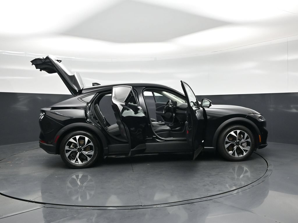Certified 2024 Ford Mustang Mach-E Select RWD image 4