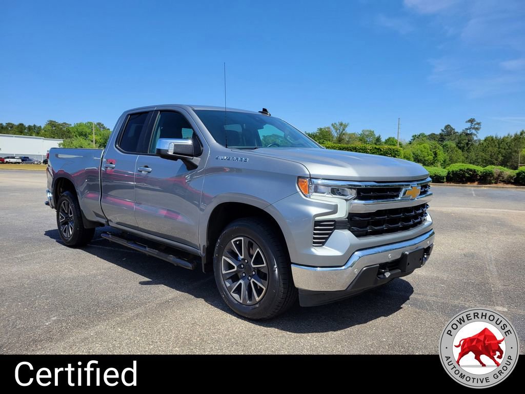 Used 2025 Chevrolet Silverado 1500 LT w/ Safety Package RWD image 9