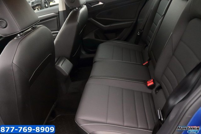 Used 2022 Volkswagen Jetta SE image 16