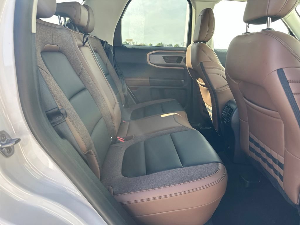 Certified 2025 Ford Bronco Sport Outer Banks w/ Outer Banks Tech Package+ AWD/4WD image 29