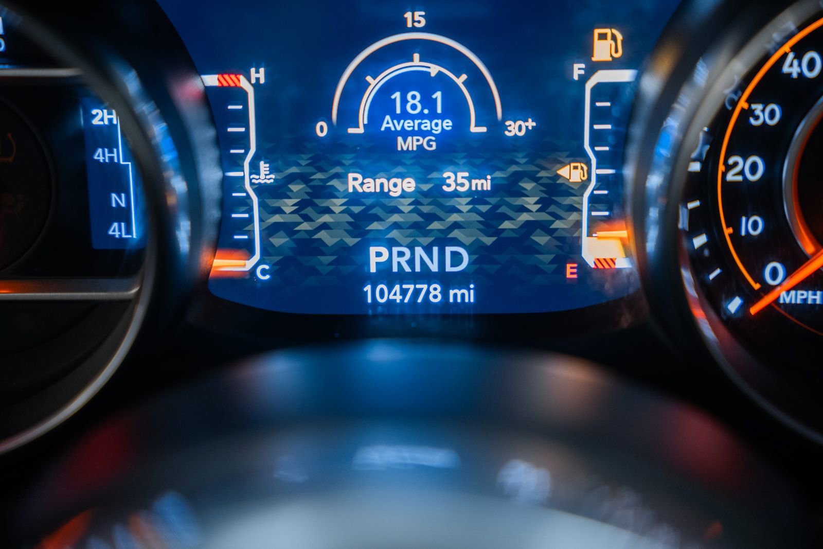 Used 2018 Jeep Wrangler Unlimited Sahara image 46