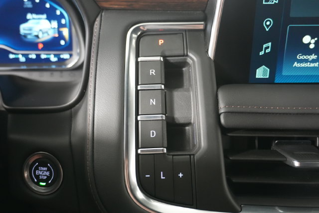 Used 2024 Chevrolet Tahoe High Country AWD/4WD image 21