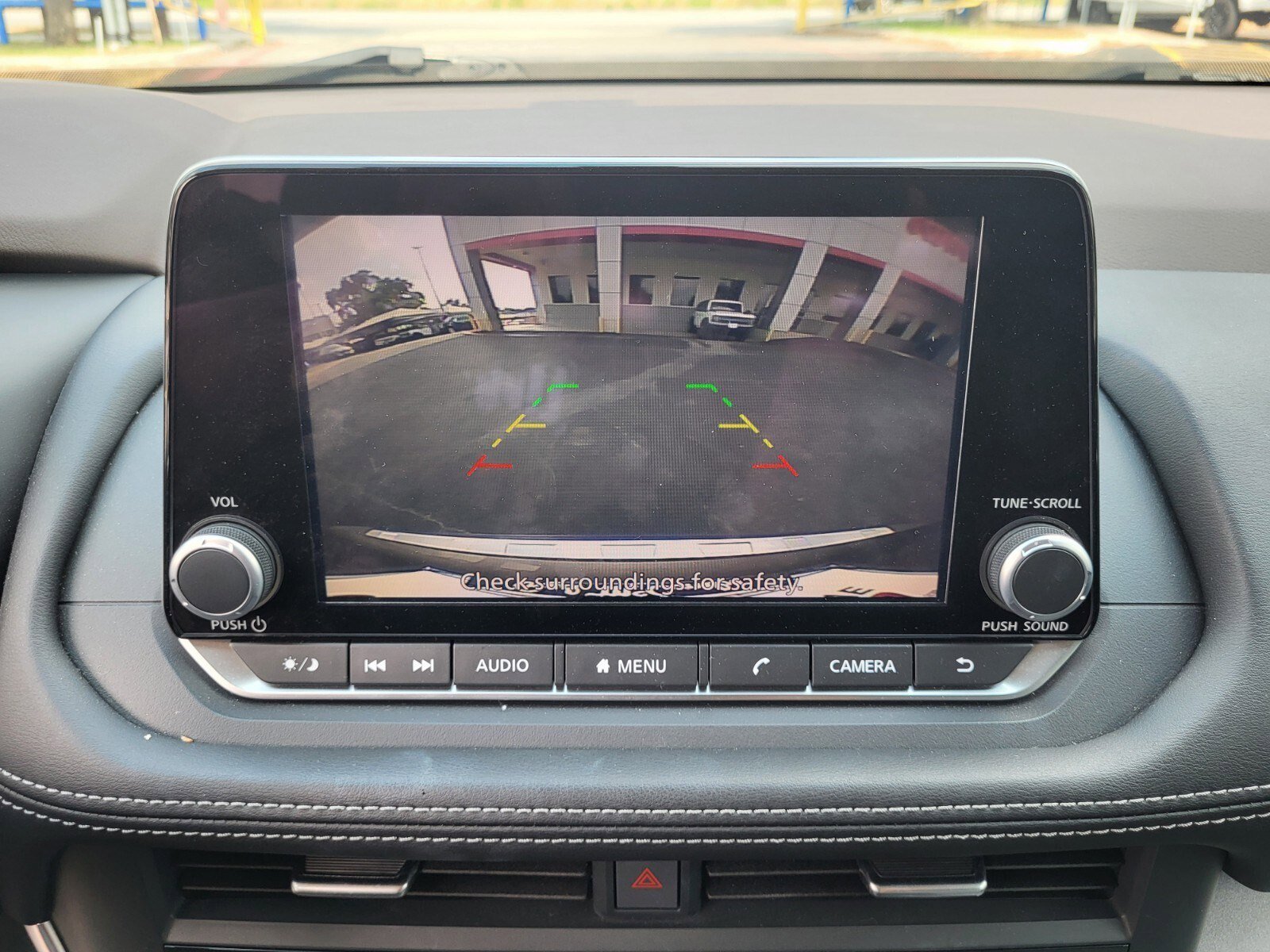 Used 2023 Nissan Rogue SV FWD image 23
