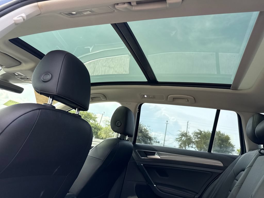 Used 2019 Volkswagen Golf Alltrack SEL AWD/4WD image 7