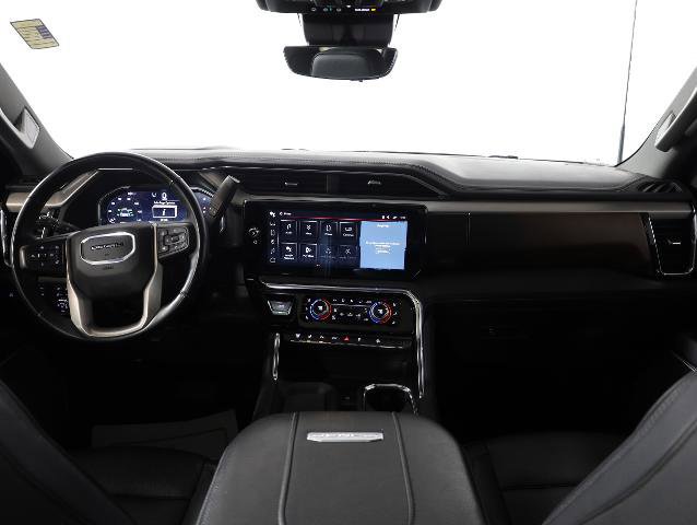 Used 2024 GMC Sierra 3500 Denali w/ Denali Reserve Package image 13