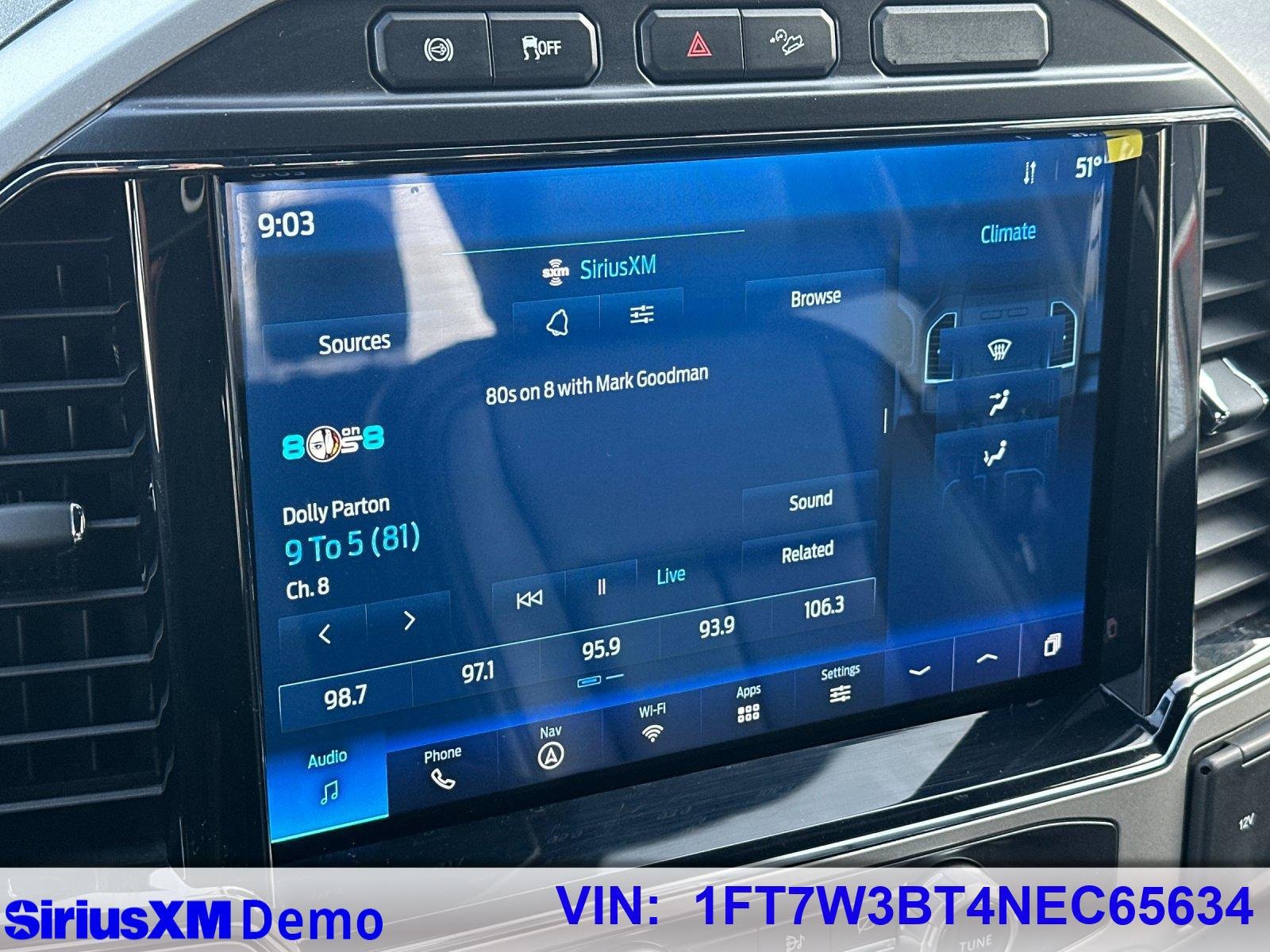 Certified 2022 Ford F350 Lariat w/ Black Appearance Package image 27