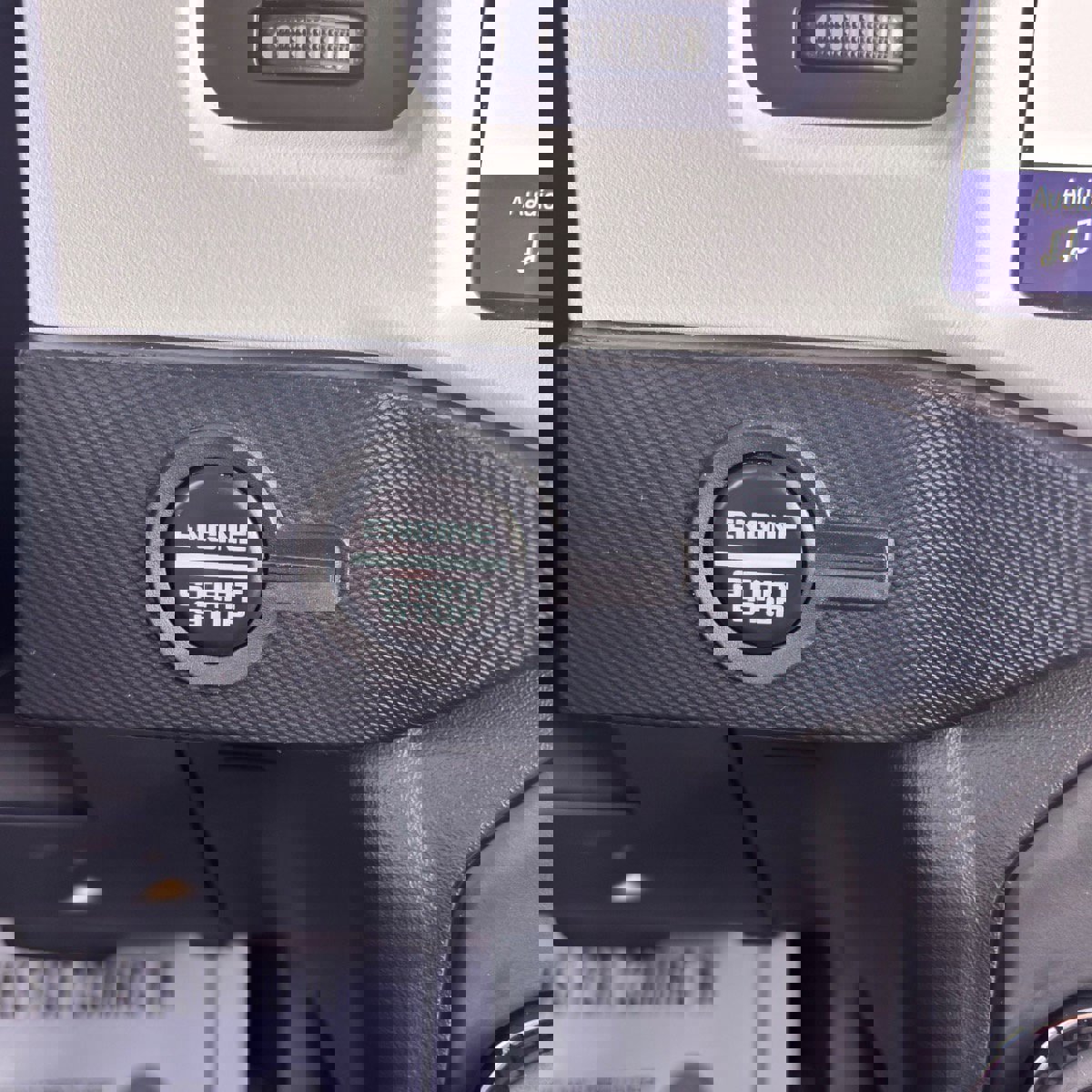 Certified 2024 Ford Bronco Heritage Edition image 31