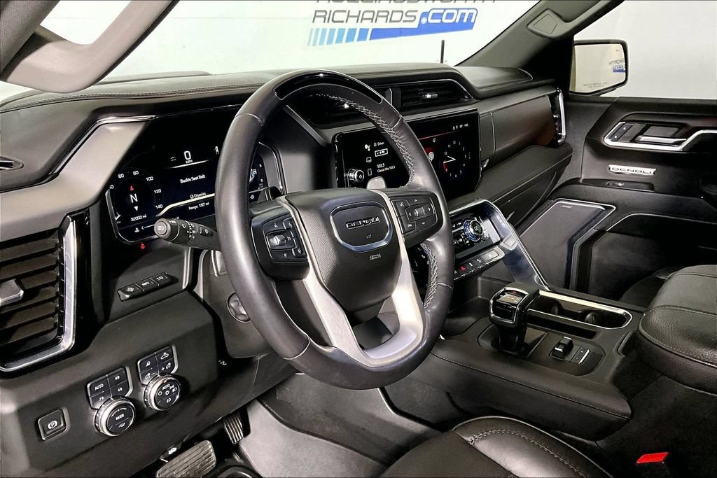 Used 2024 GMC Sierra 1500 Denali AWD/4WD image 10