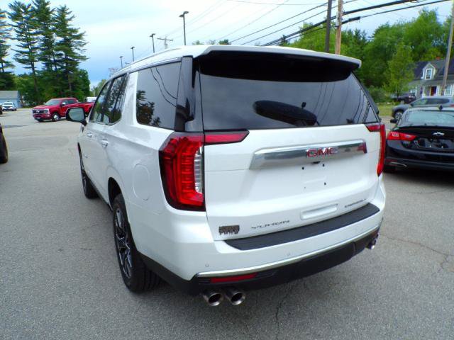 Used 2023 GMC Yukon Denali w/ LPO, Floor Liner Package AWD/4WD image 5