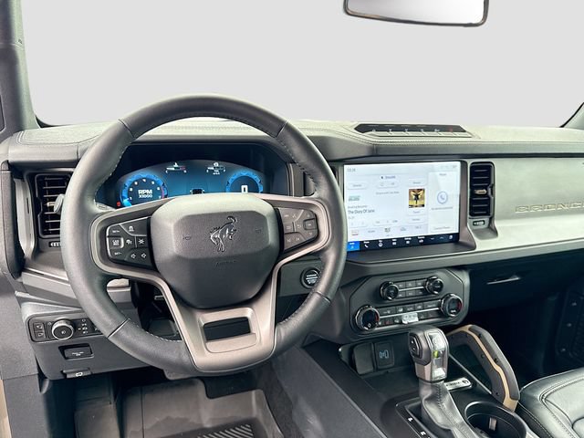 Certified 2025 Ford Bronco Badlands AWD/4WD image 29