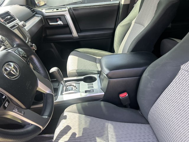 Used 2018 Toyota 4Runner SR5 RWD image 17