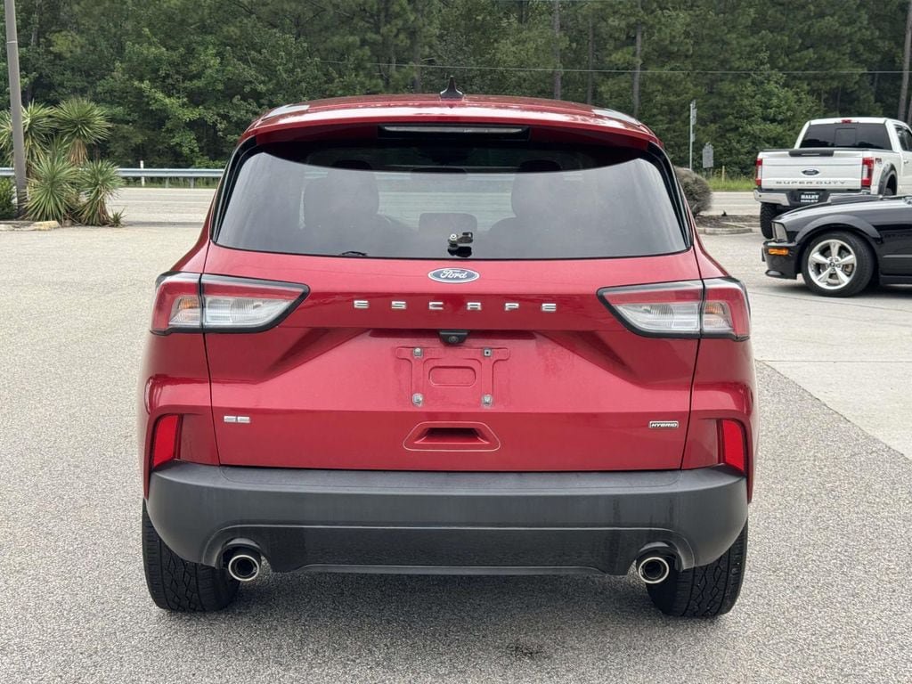 Certified 2021 Ford Escape SE w/ SE Sport Appearance Package FWD image 22