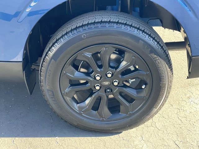 Certified 2024 Ford Maverick Lariat w/ Black Appearance Package image 38