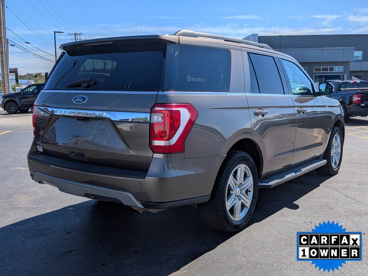 Certified 2019 Ford Expedition XLT w/ Equipment Group 202A AWD/4WD image 4