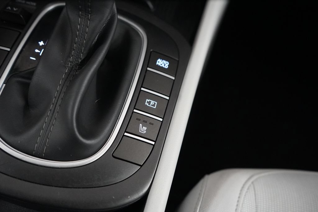 Used 2026 Hyundai Kona SEL Sport FWD image 41