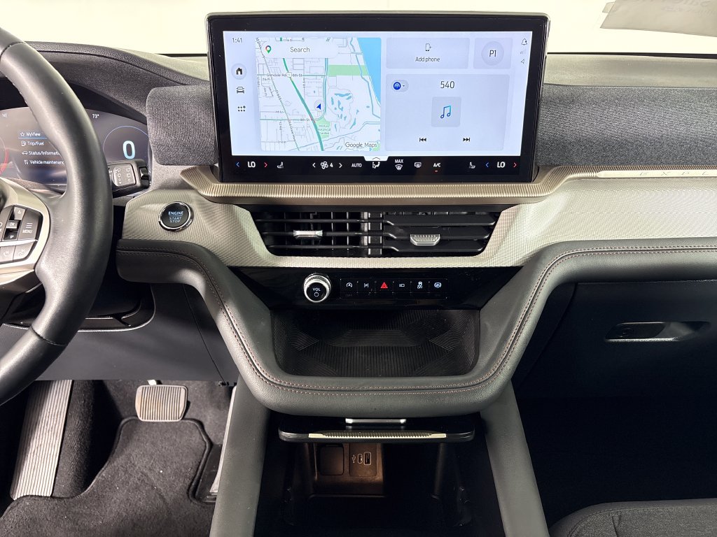 Certified 2025 Ford Explorer Active RWD image 30