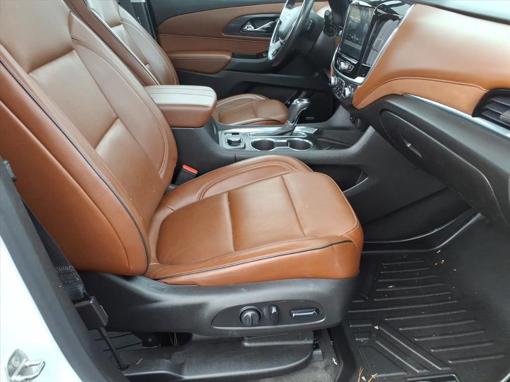 Used 2018 Chevrolet Traverse High Country image 9