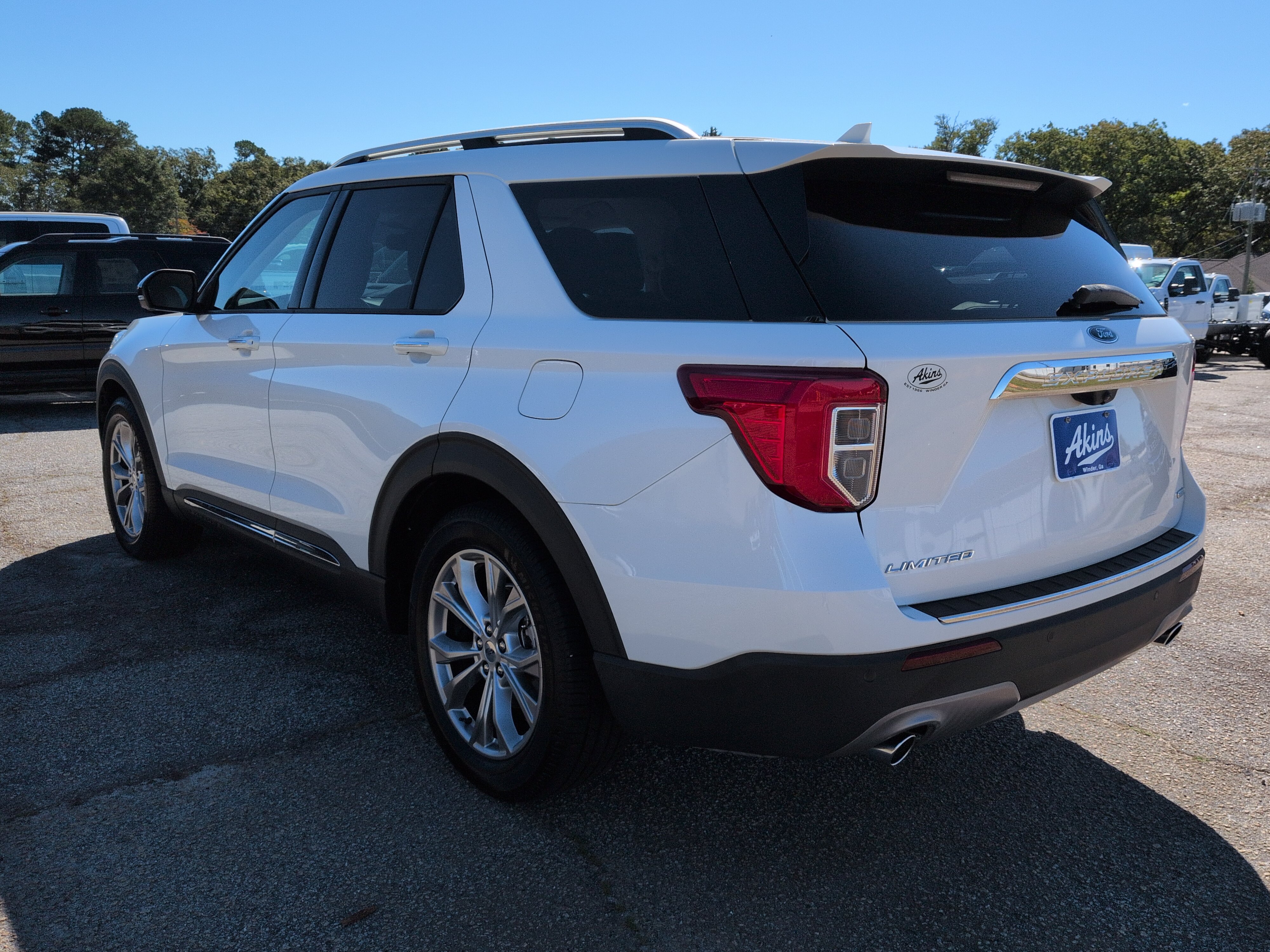 Certified 2020 Ford Explorer Limited RWD image 5