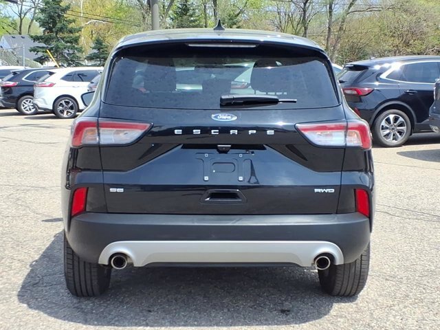 Certified 2022 Ford Escape SE w/ Convenience Package AWD/4WD image 18