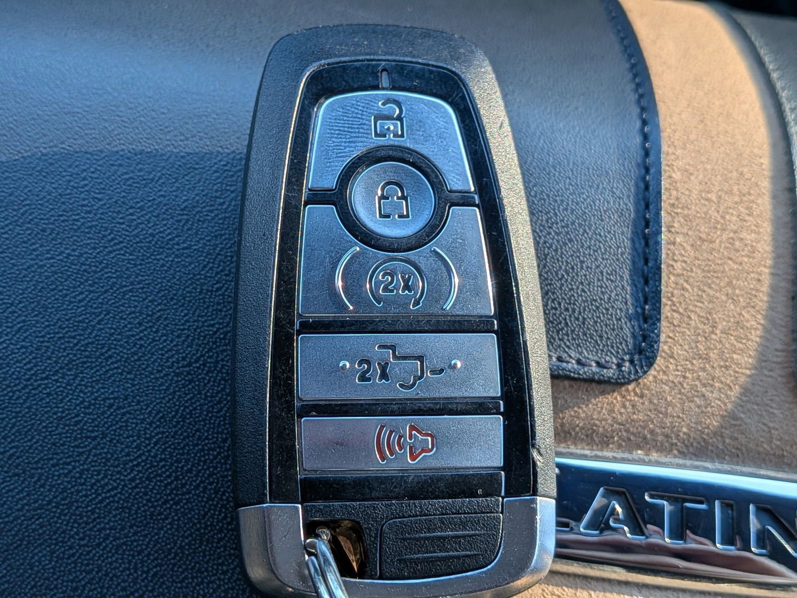 Certified 2023 Ford F150 Platinum w/ Equipment Group 701A High image 34