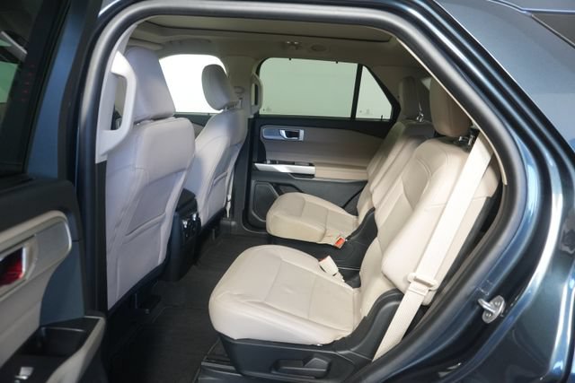 Certified 2023 Ford Explorer Limited w/ Equipment Group 301A AWD/4WD image 29