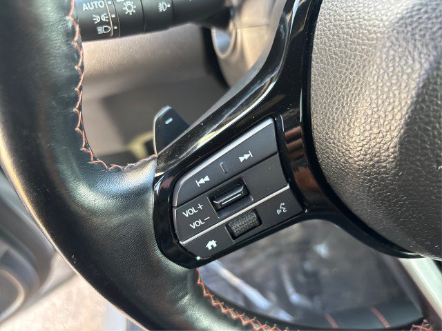 Used 2025 Honda Pilot TrailSport image 23