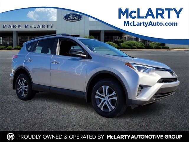 Used 2017 Toyota RAV4 LE