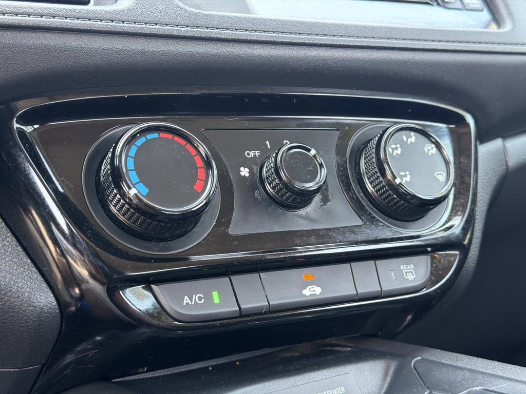Used 2019 Honda HR-V LX image 21