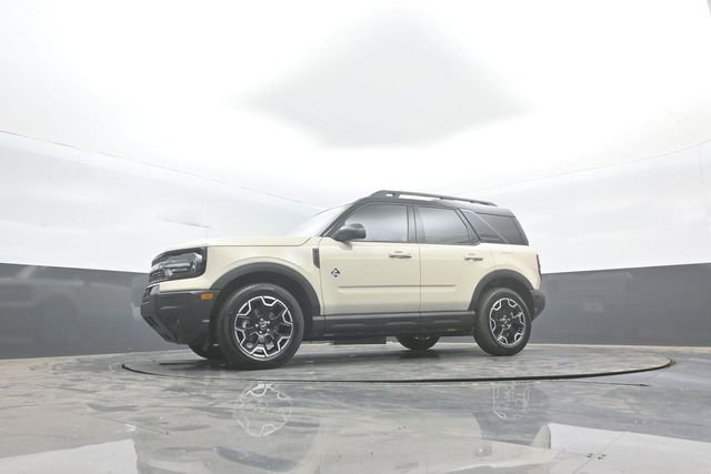 Certified 2025 Ford Bronco Sport Outer Banks AWD/4WD image 35