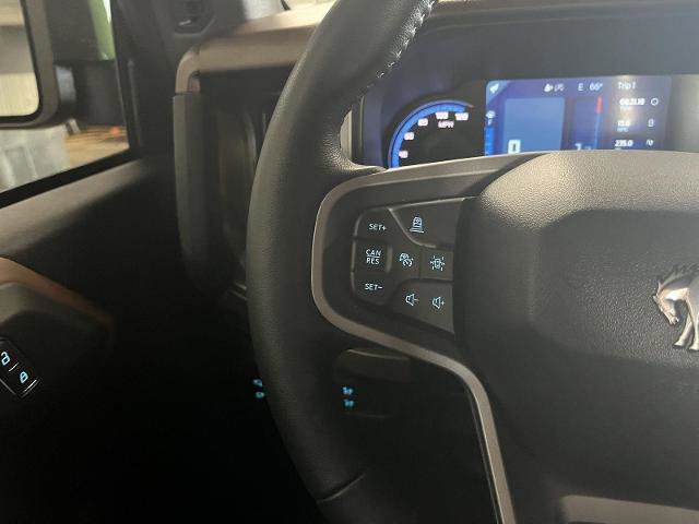 Certified 2022 Ford Bronco Outer Banks w/ Sasquatch Package AWD/4WD image 18