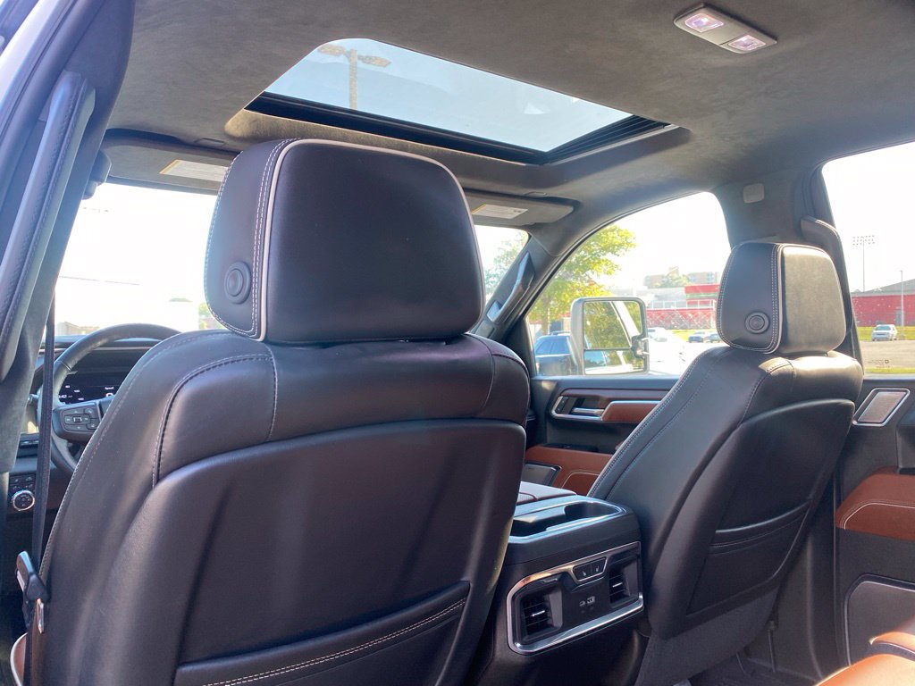 Used 2024 GMC Sierra 2500 Denali Ultimate w/ Max Trailering Package AWD/4WD image 38