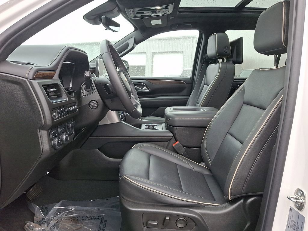 Used 2023 Chevrolet Tahoe Premier w/ Advanced Technology Package image 15