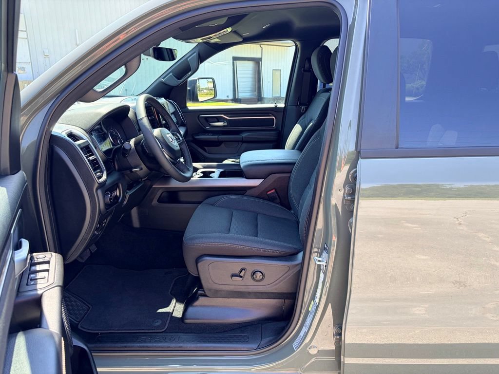 Used 2026 RAM 1500 Big Horn AWD/4WD image 24