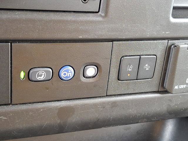 Used 2021 GMC Savana 3500 w/ Power Convenience Package RWD image 21